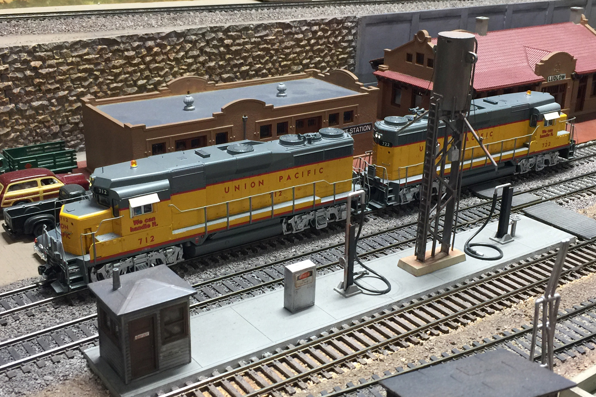 Union Pacific GP30s on Tim Foote's Desert Highlands Railroad.